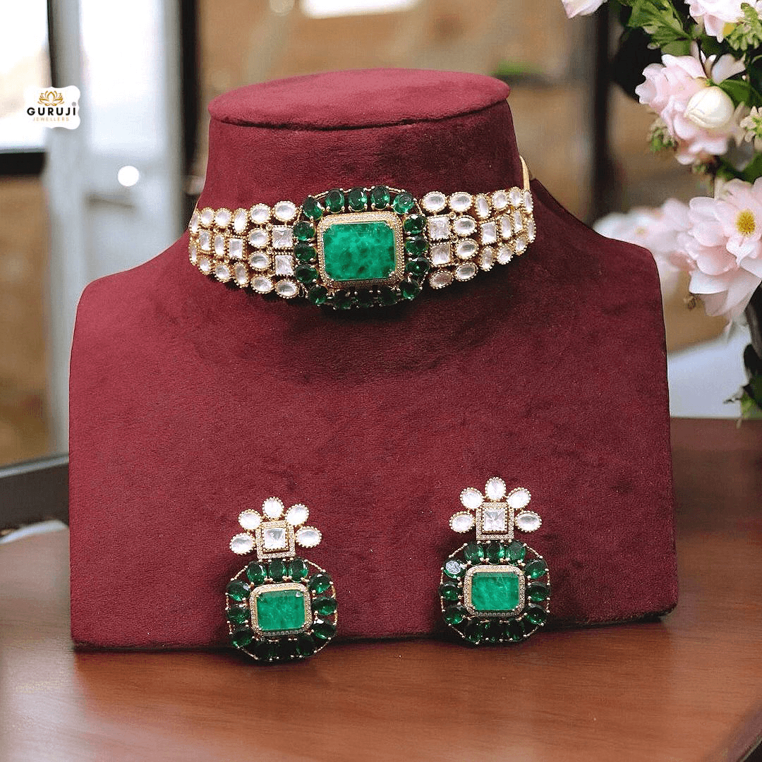 Royal Elegance Choker Set