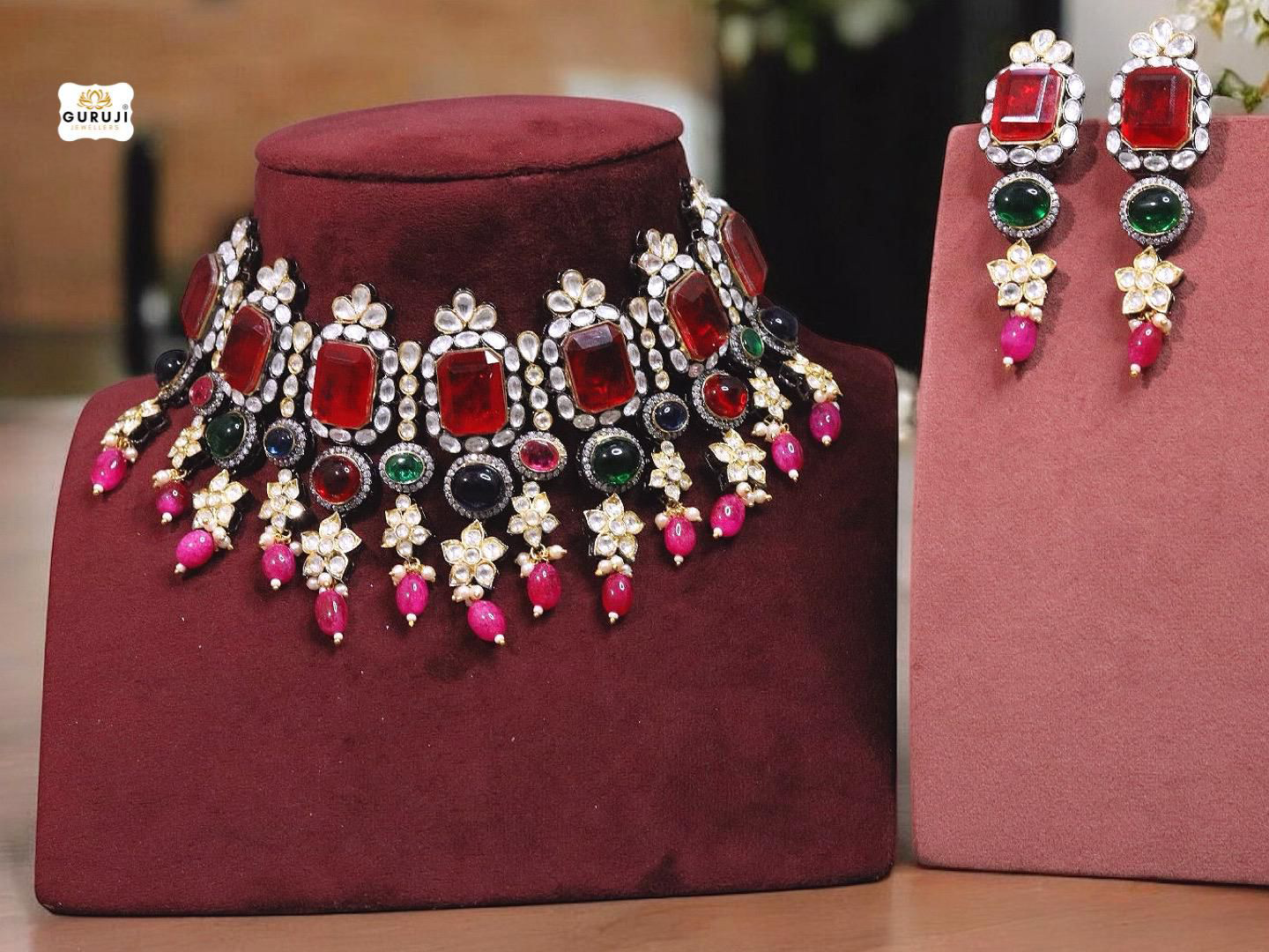 Exquisite Doublet Gemstone Choker Necklace