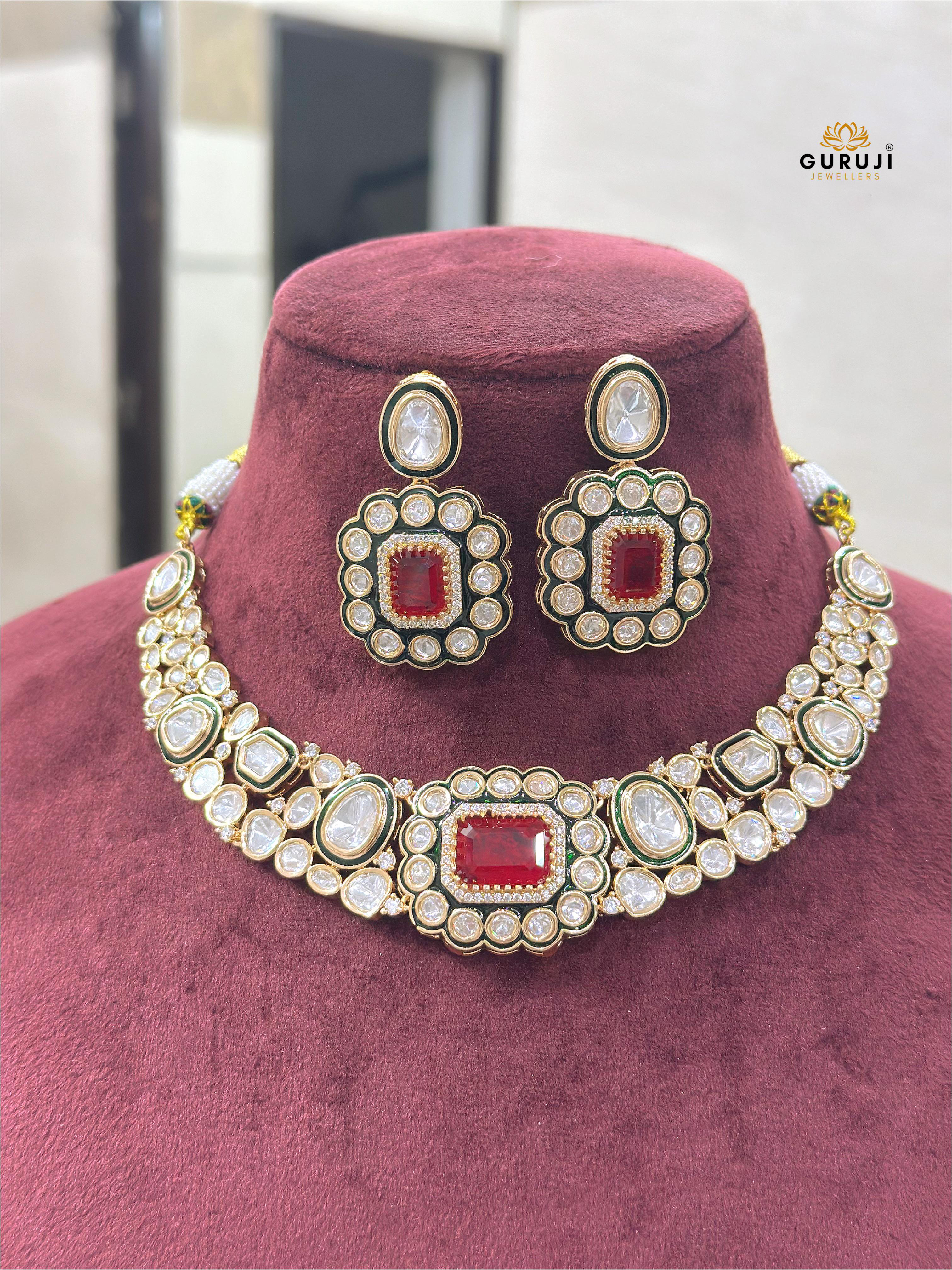 Radiate royalty in every sparkle — a timeless Kundan choker