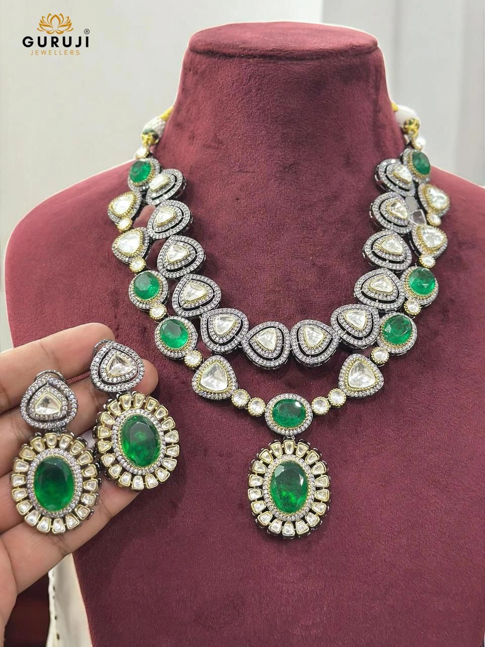 Regal Teardrop Elegance: Intricately Set Necklace & Earrings