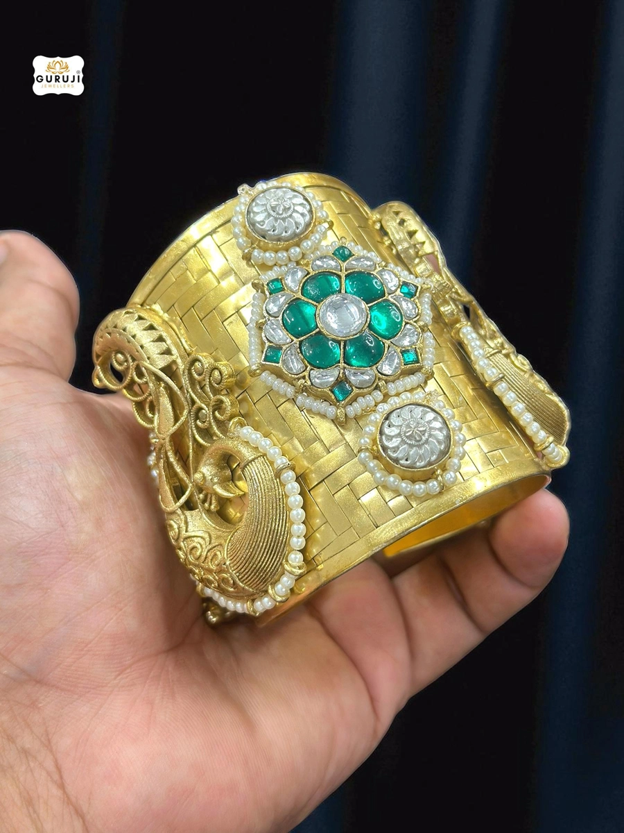 Oxidized Adjustable Bracelet with Intricate Heritage Detailing