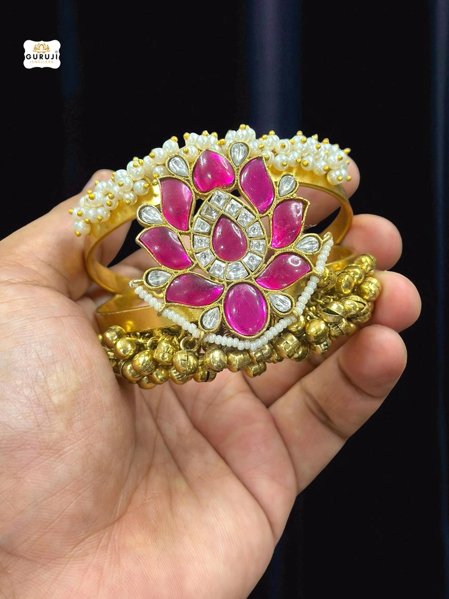 Openable Bracelet with Doublet Stones and Pearl Detailing